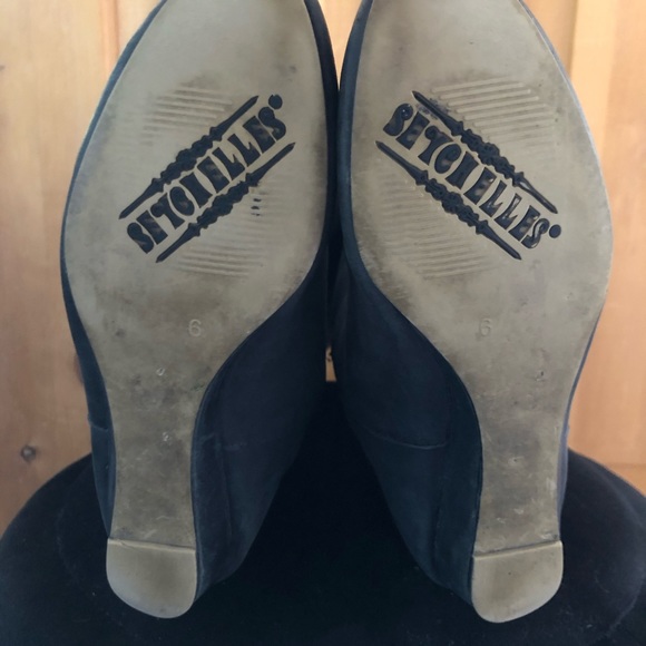 Seychelles Grey Leather Gold Buckle Riding Boots - Picture 7 of 8